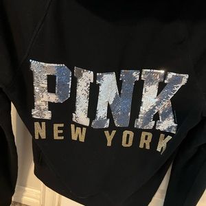 Y2K PINK Victoria’s Secret zip up hoodie 🖤